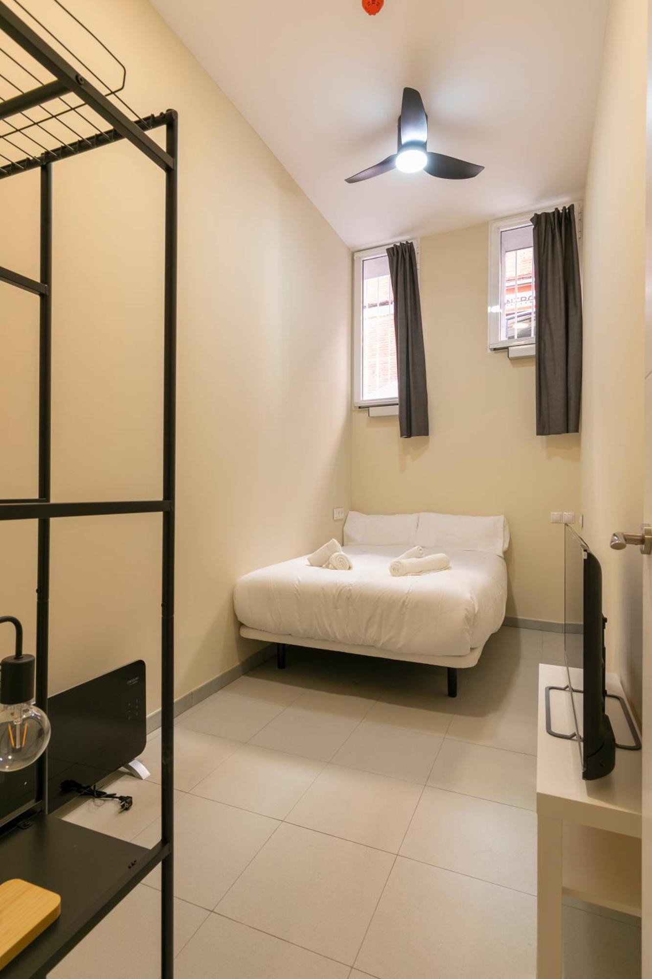 Homeabout Smart Rooms Bravo Murillo - Sin Recepcion Madrid Exteriör bild