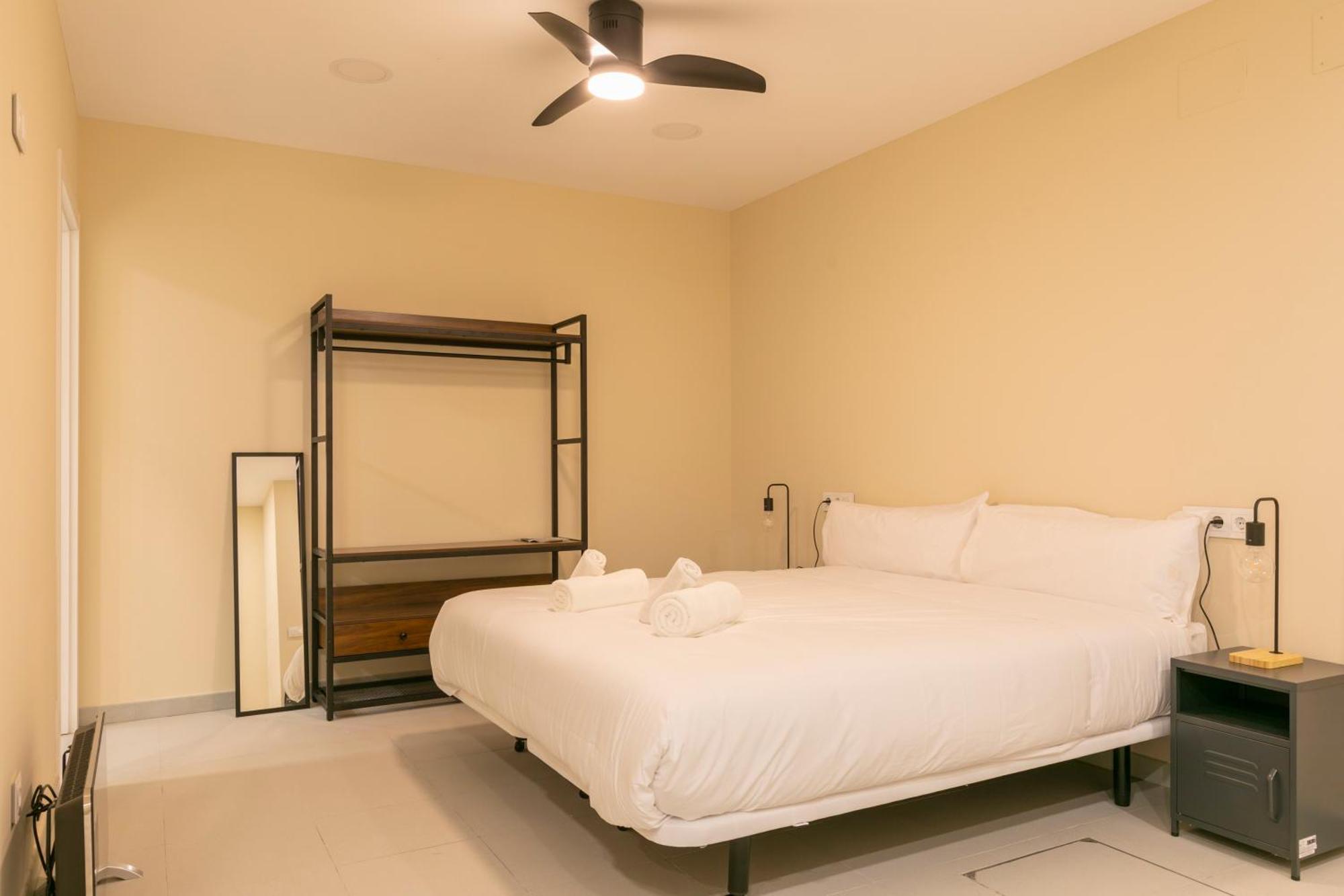 Homeabout Smart Rooms Bravo Murillo - Sin Recepcion Madrid Exteriör bild