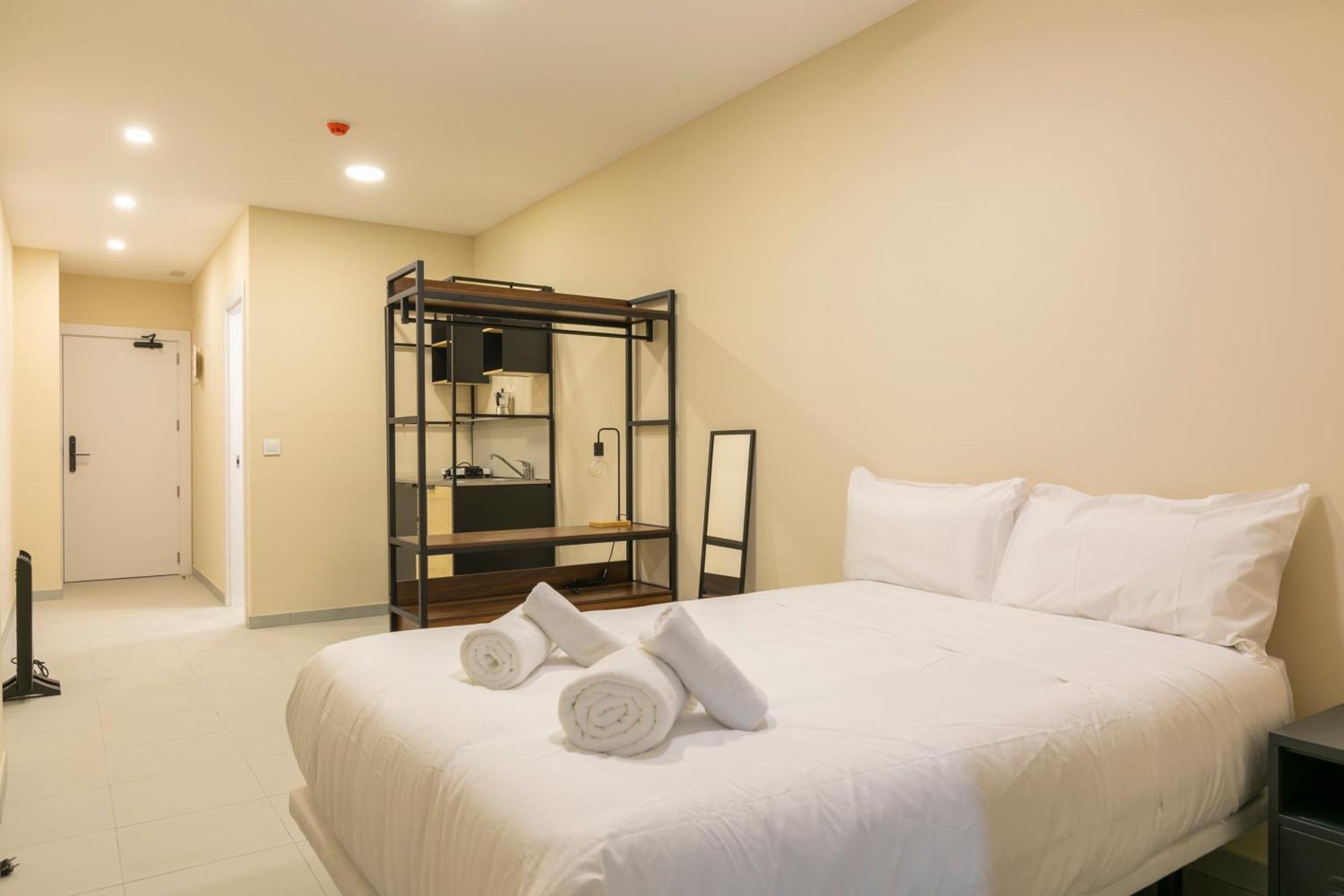 Homeabout Smart Rooms Bravo Murillo - Sin Recepcion Madrid Exteriör bild
