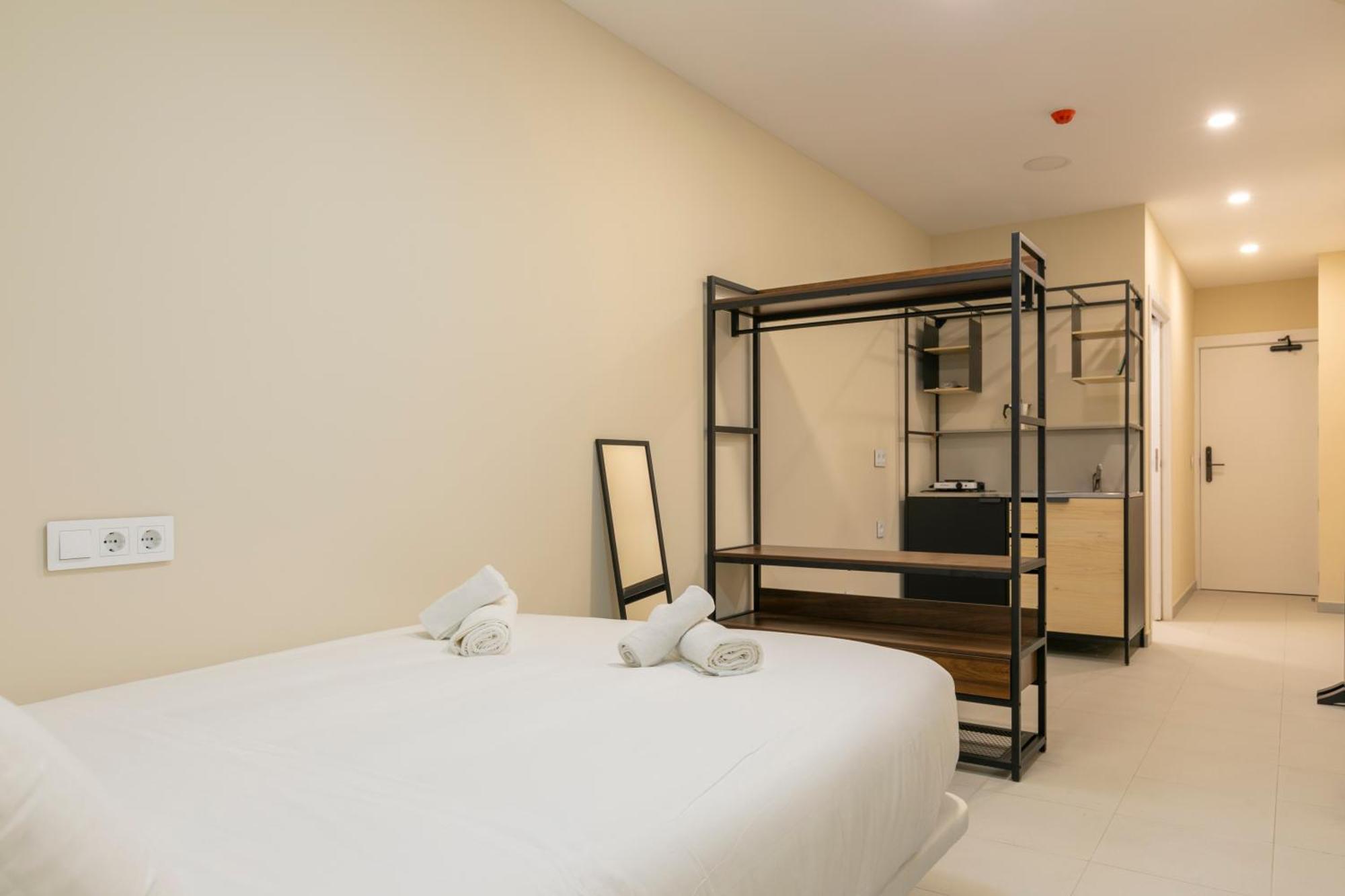 Homeabout Smart Rooms Bravo Murillo - Sin Recepcion Madrid Exteriör bild